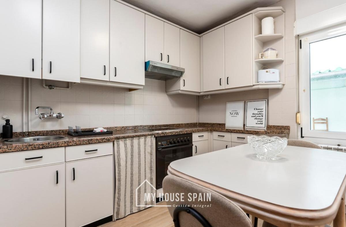 Apartamento Myhousespain - Piso Reformado Con Patio Privado *